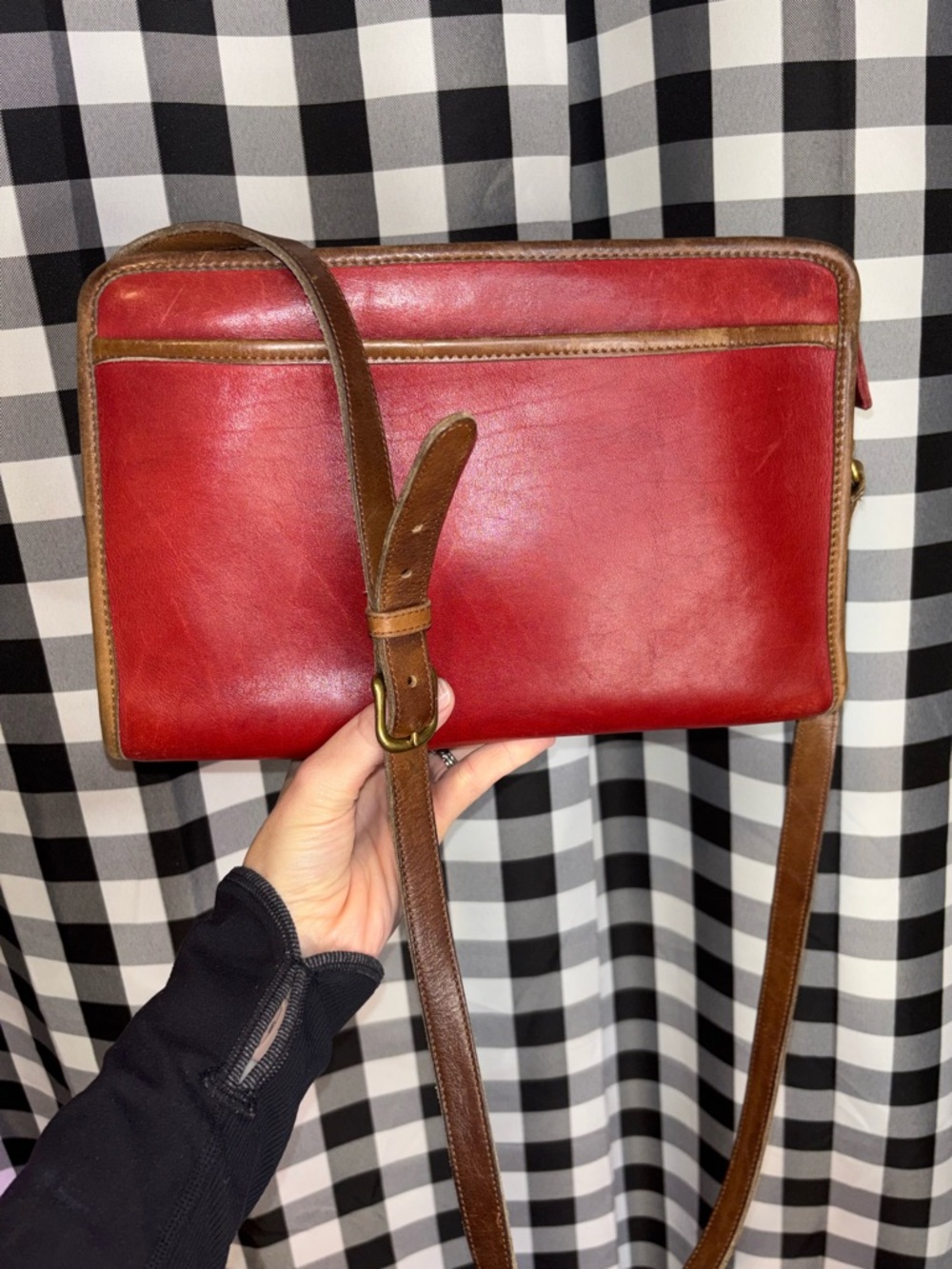 Coach 1980s Red Swagger Spectator Bag Made in USA 0472-044 - Picture 2 of 8